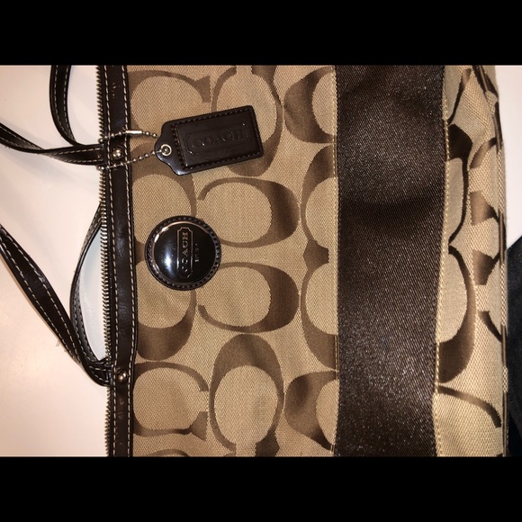 Coach Tote Bag - Picture 7 of 11